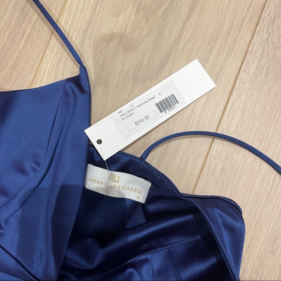 Solace London Blue Midi Dress - Picture 3 of 3